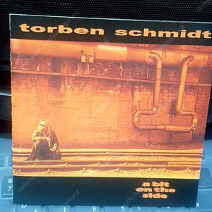 희귀 Rock CD 음반 앨범: 덴마크 Skagarack의 보컬 TORBEN SCHMIDT A BIT ON THE SIDE