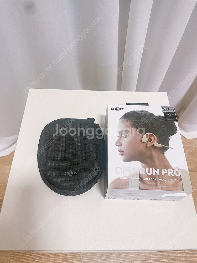 샥즈 오프런 프로 S810 베이지 색상 판매합니다.--3