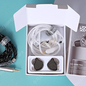 KZ PR2 이어폰 + 블랙캣 케이블(2.5mm 밸런스드)