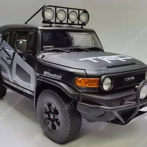 오토아트 TOYOTA FJ Cruiser 1/18