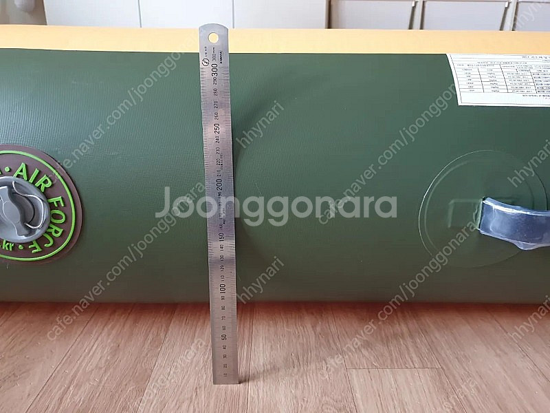 에어포스 에어매트 200×150×30cm+펌프 팝니다.--2