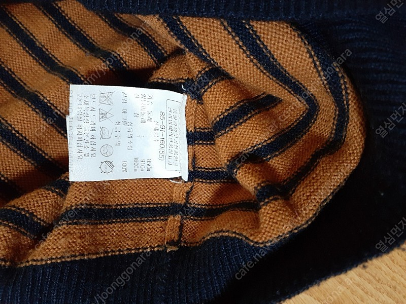 니트티 요즘 계절 편하게 입부세요 각각 1000원 직거래 가능해요 이미지