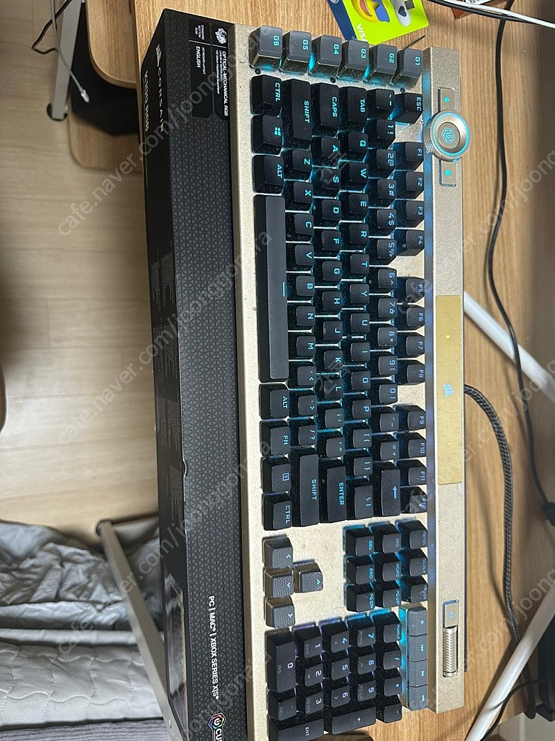 커세어 K100 RGB PBT OPX 광적축