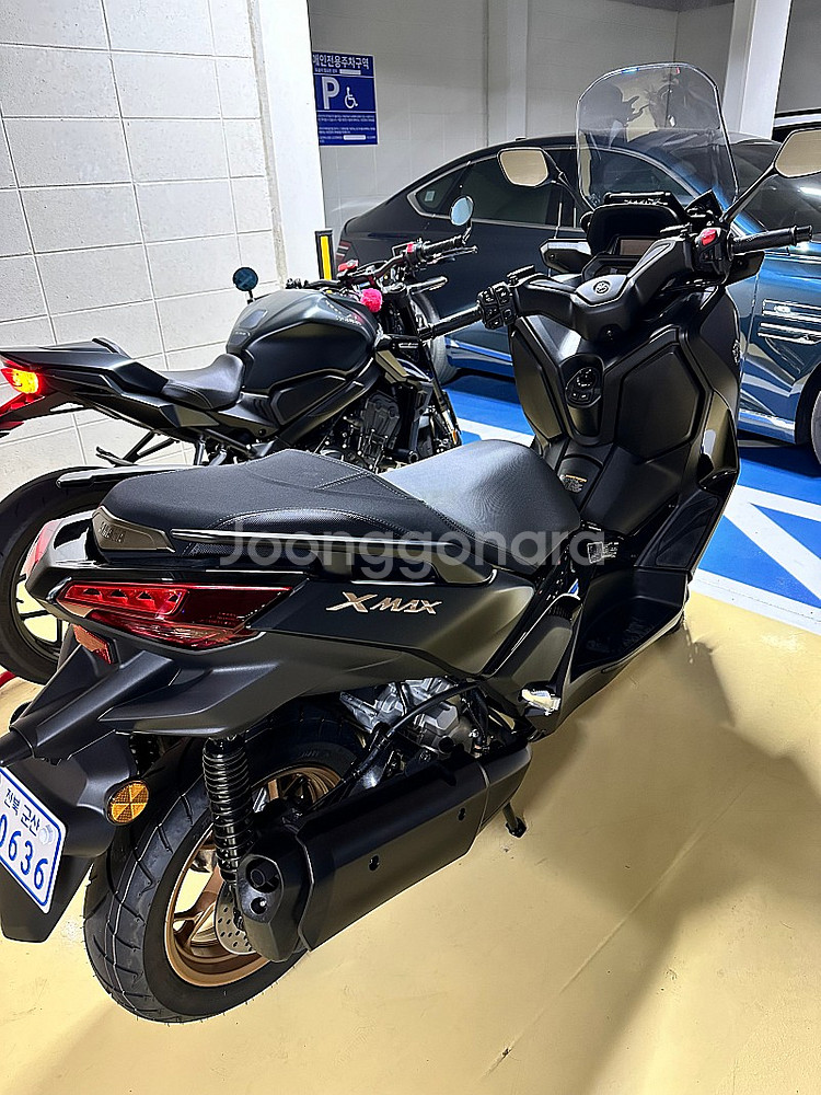 xmax300 신차 34키로 주행--2