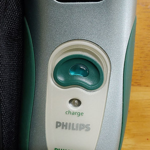 필립스 전기면도기 486