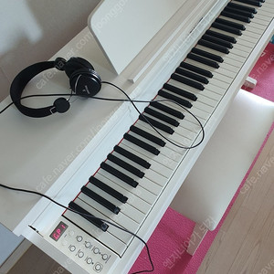 (가격조정)디지털피아노 다이나톤 Dynatone DCP-580 팝니다