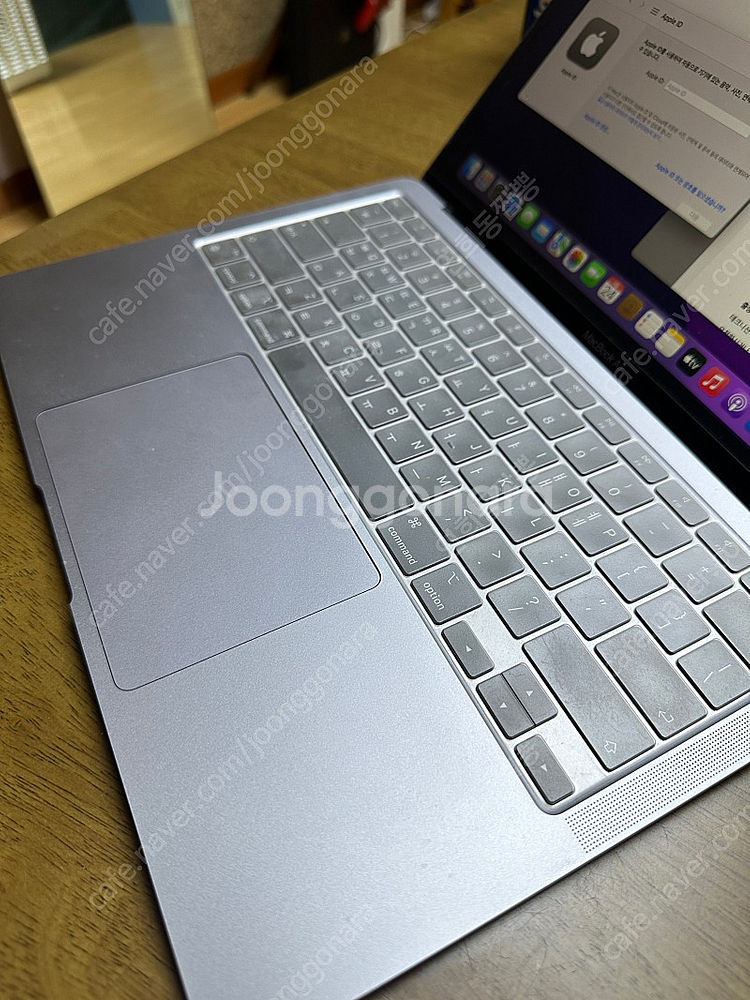 초S급 맥북 M1 16램 512gb 8코어 애캐플 실버--2