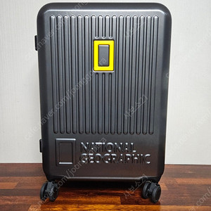 택배가능) 내셔널지오그래픽 트레비아 20인치 여행용 캐리어 새상품 - 기내용 캐리어 여행가방