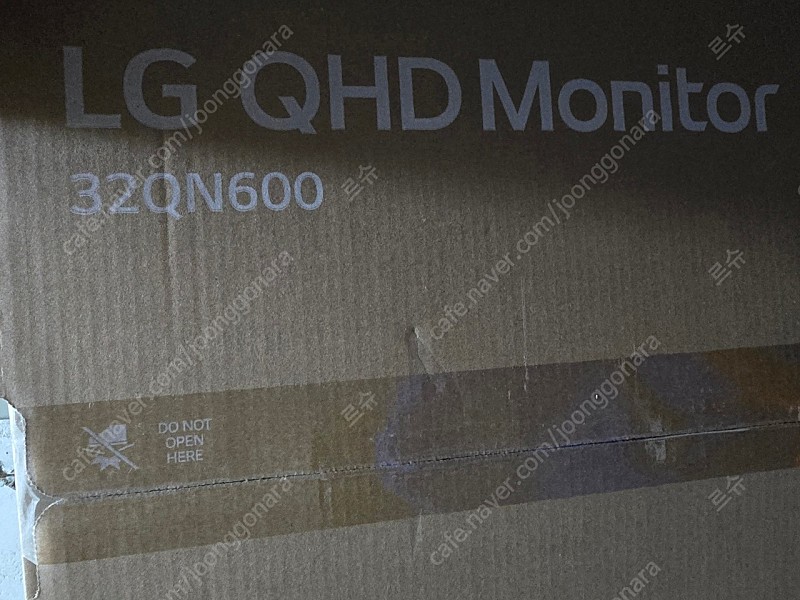LG 32QN600 모니터 새제품 팝니다.