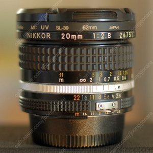 니콘 MF 20mm 2.8랜즈 판매