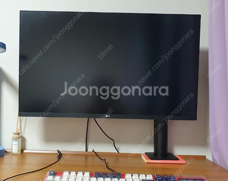 32인치 LG모니터 32UN880 , 42만원 부산--0