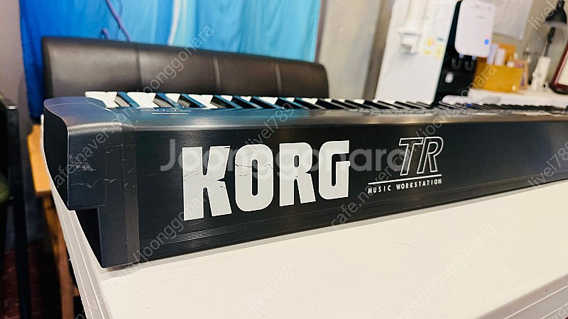 Korg tr76 신디사이저 판매합니다!--1