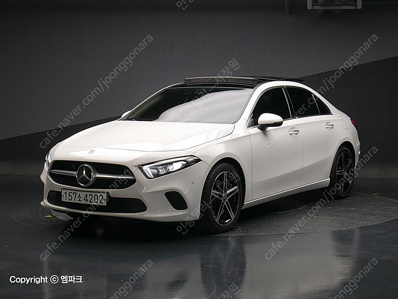 벤츠A클래스 W177 A250 4MATIC 세단 (5인승)중고리스 중고차카드 중고차여유자금 중고차할부 벤츠중고차