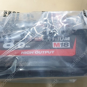 밀워키 M18 HB8 리튬이온 배터리 18V 8.0Ah 잔량표시 새상품