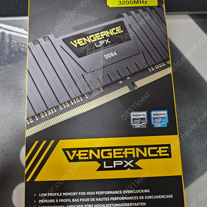 CORSAIR Vengeance LPX DDR4 Black 16GB * 2