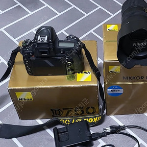 니콘 750D+렌즈 24-70mm F2.8E ED VR2 판매합니다