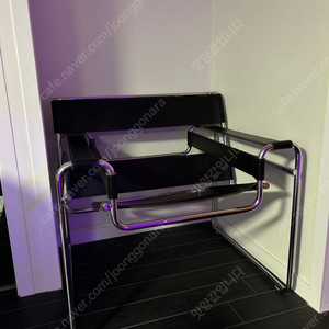 KNOLL Wassily Chair / 놀 바실리체어 카우하이드 블랙