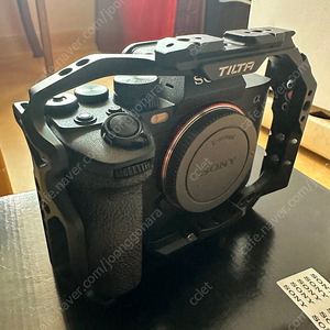 sony a7m4 틸타 케이지 포함