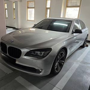 bmw 7시리즈 f01 730d 11년식 은색(디젤)