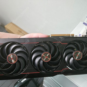 사파이어 펄스 RX 6800 바로 팔아봅니다