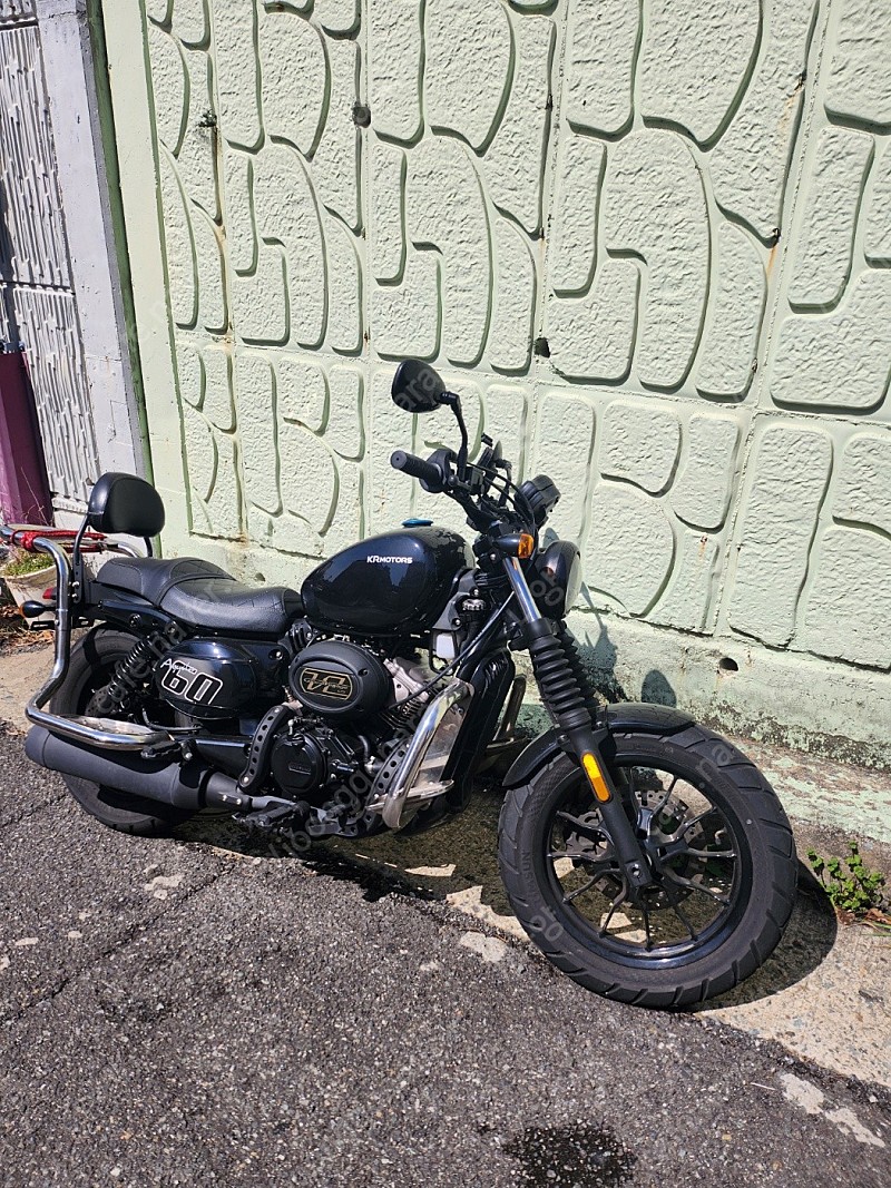 아퀼라 125cc 6500km 팝니다.