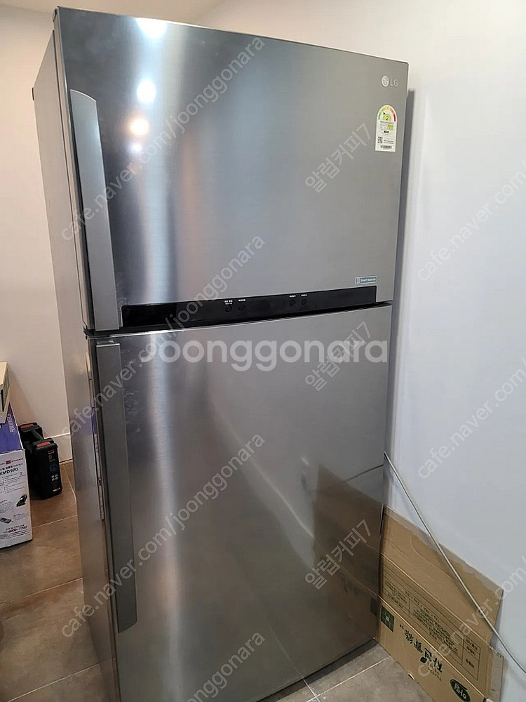 엘지 lg 냉장고 596리터 판매합니다 (배송가능)--0