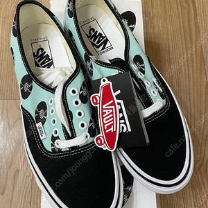 반스 볼트 x 와코 마리아 OG 어센틱 LX 베이비 블루(Vans Vault x Wacko Maria OG Authentic LX Baby Blue) VN0A4BV9591