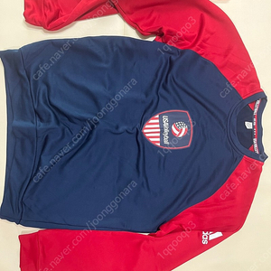 미국 배구 국가대표팀 선수지급용 맨투맨 XL 2벌 일괄(가격수정)
