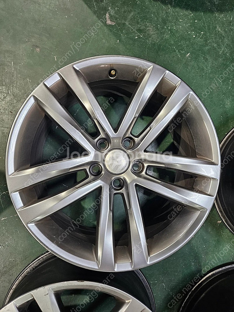 시로코 18인치 순정휠--3