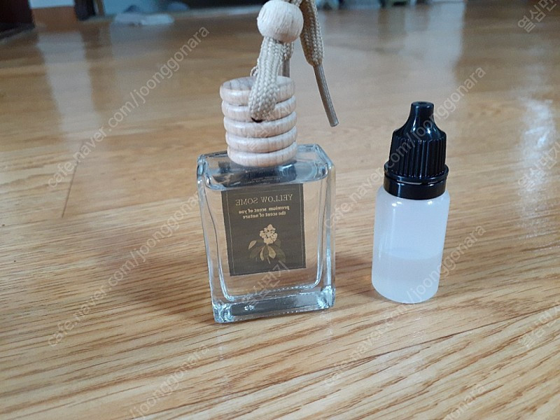 옐로우 썸은 겨울에 피우는 꽃 향기 오래오래 가여 리필 있습니다 제주여행 구매했습니다 선물해도 좋아요 집.차등 사용...--2