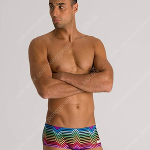 아레나 숏사각 수영복 arena multicolor stripes low waist swimsuit