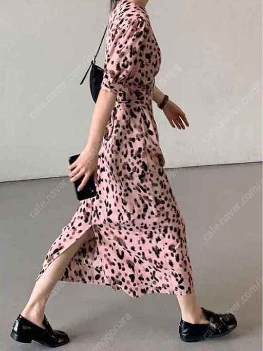 여성롱원피스 호피무늬 뒷트임 퍼프소매 55 66 핑크