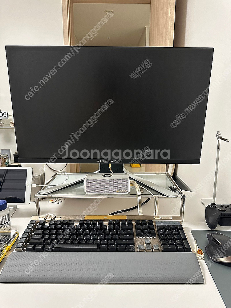 키보드 커세어k100 미드나잇골드입니다.(인천 부평)--0