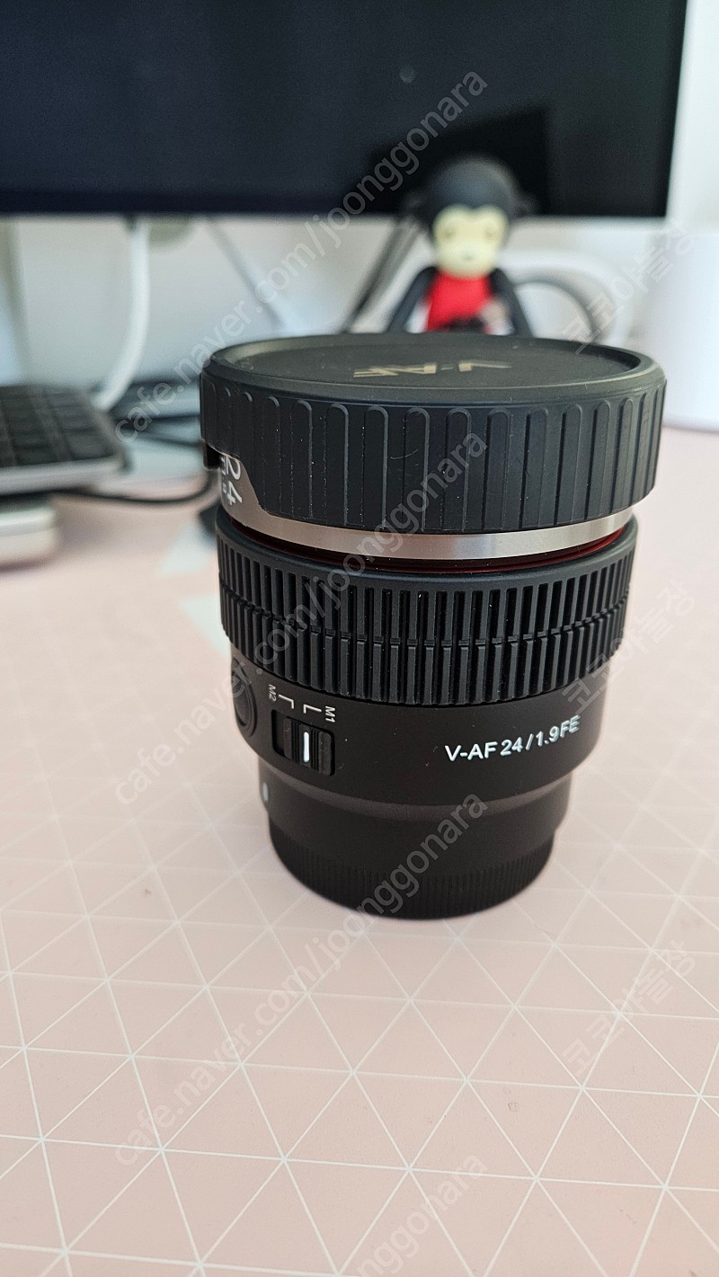 삼양 v-af 24mm t1.9 풀프레임 렌즈 팔아요 소니fe마운트