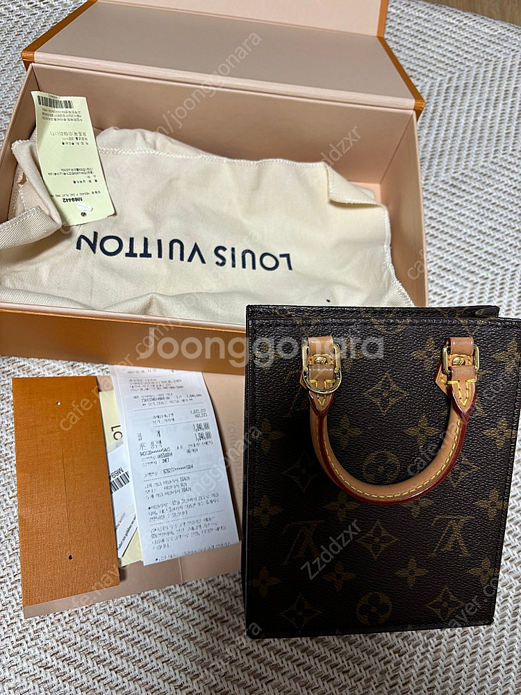 루이비통 쁘띠삭플라--0