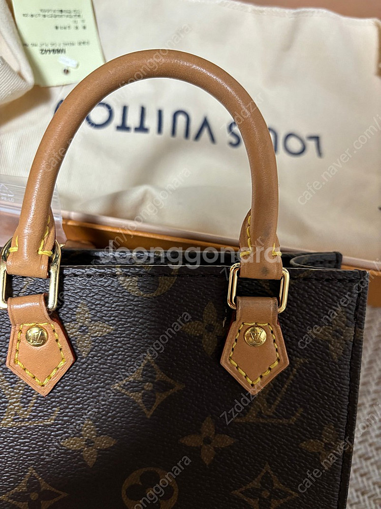 루이비통 쁘띠삭플라--5