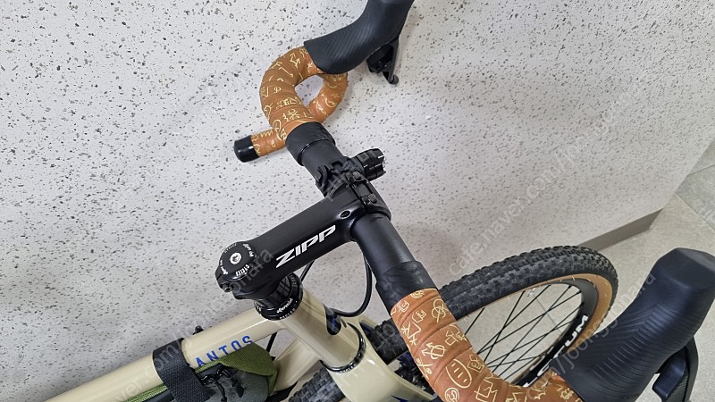 메버릭 산토스(그래블 여행용 로드 자전거) 스램 전동구동계(크로몰리)