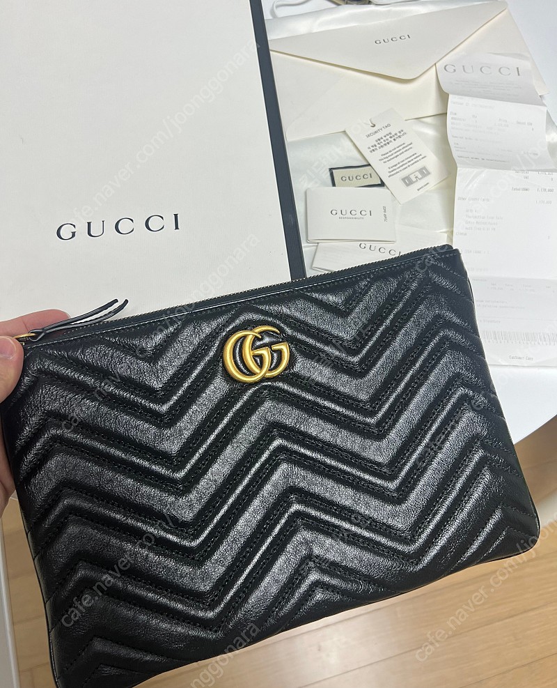 [백화점 정품] 구찌 Gucci 마틀라세 마몬트 블랙골드 여성하트 클러치