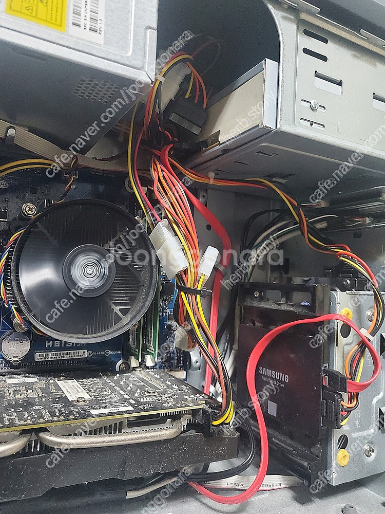 삼성 -cpu i5 4460+보드 h81s1+삼성램8기가2개(16기가)+그래픽1060+ssd 128+보조하드 1tb...--1