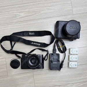 SONY 소니 rx1 풀프레임 카메라 판매합니다.