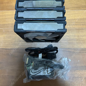 리안리 유니팬 inf 120 3팩 +컨트롤러
