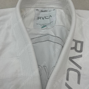 소요롤 루카 rvca A2사이즈 싸개 팝니다