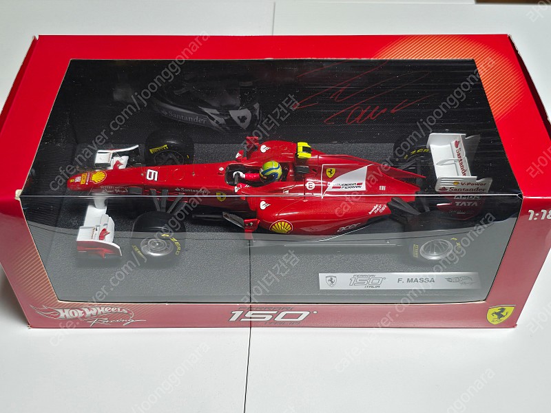 핫 휠 1/18 빅스케일 F1 페라리 150 F.MASSA . 타미야 반다이 페라리 경주 자동차 다이캐스트