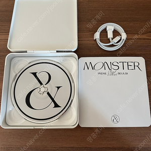 애플 정품 케이블 + 레드벨벳 아이린&슬기 몬스터 CD + 영탁 앨범 CD 묶음 판매합니다.