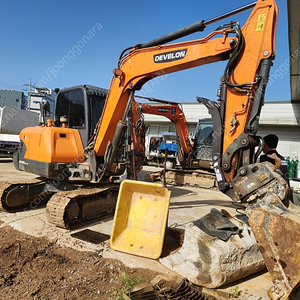 농사용 농장용 중고굴삭기 2020년 두산 DX55MT-5K 회전링크, 코집 판매