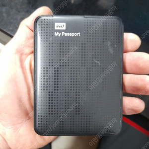 WD PASSPORT 2T 외장하드 10만원