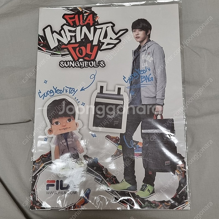 (새상품)인피니트 필라 FILA 페이퍼 토이, 스티커--1