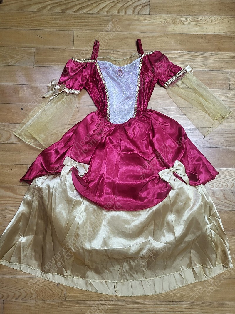 디즈니 정품 벨 드레스 할로윈 의상 (M, 5-7세)