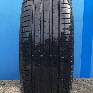 A+급 중고 피렐리 피제로 225/40R20 X2