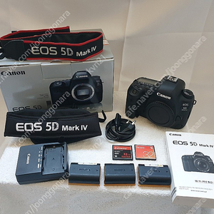 EOS 5D Mark IV 오막포 EF 24-70mm 신계륵 팝니다